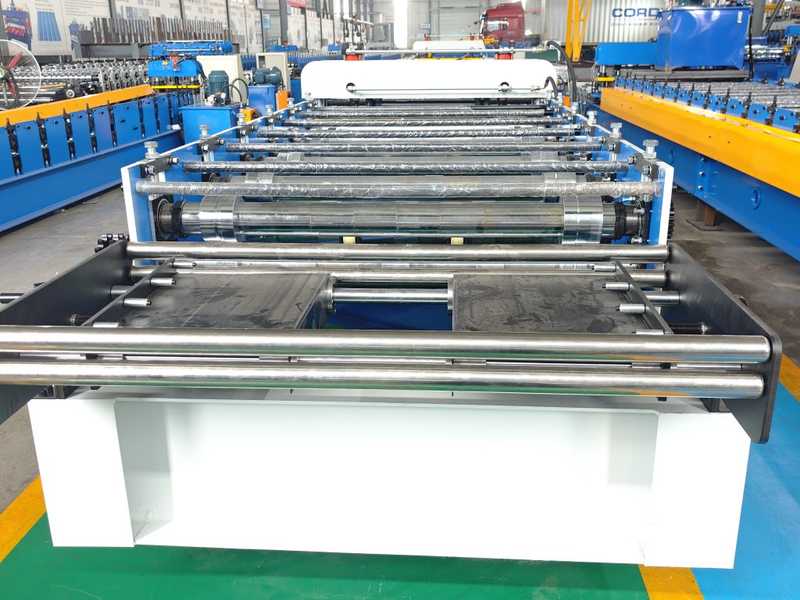 Soundproofing Machine 1.Expressway Soundproofing Barrier Panel Roll Forming Machine - color ...