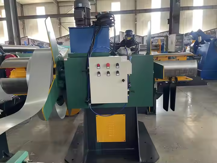 CZ Purlin machine