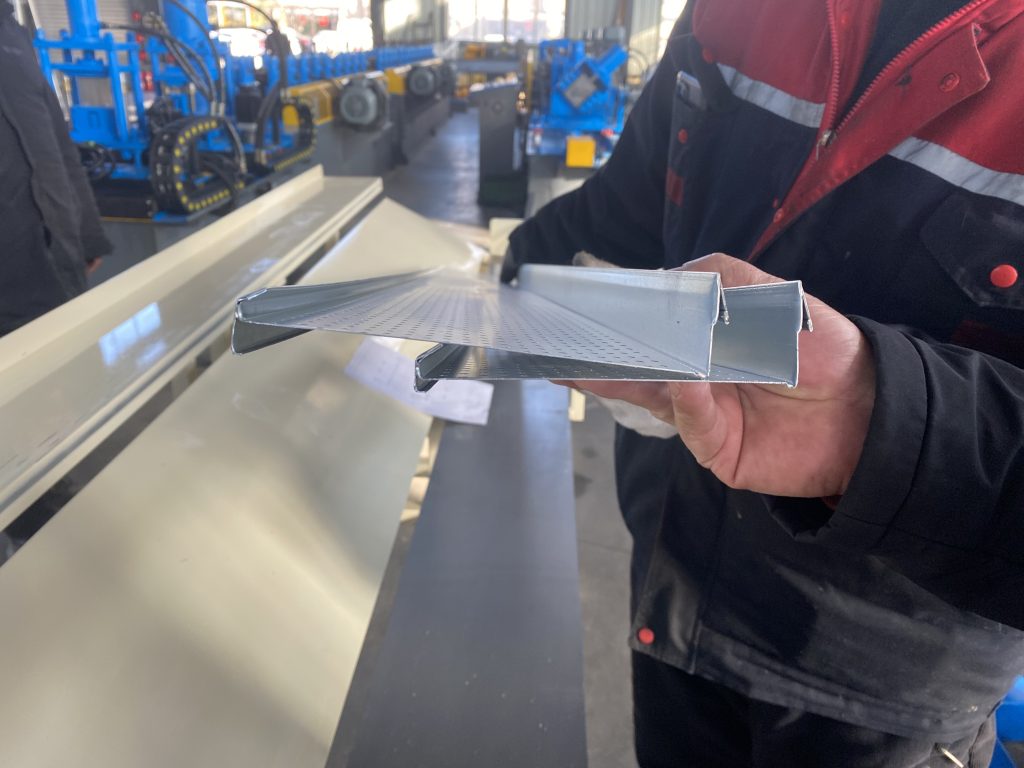 Gutter Cover Baffle Plate