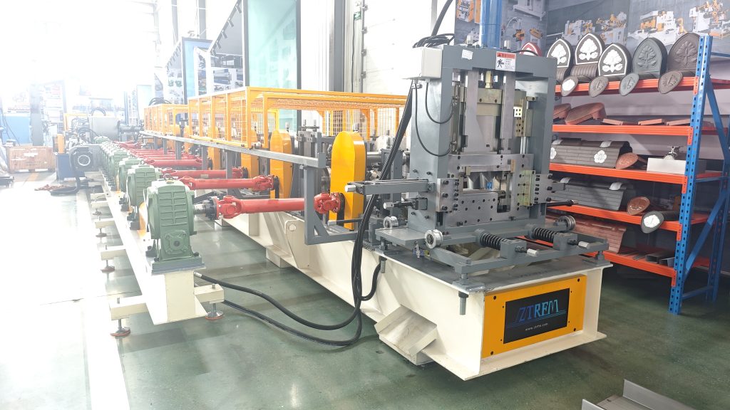 CZ Purlin Machine